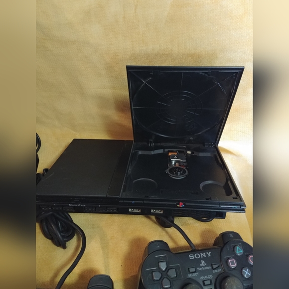 Play station 2 SCPH-77001